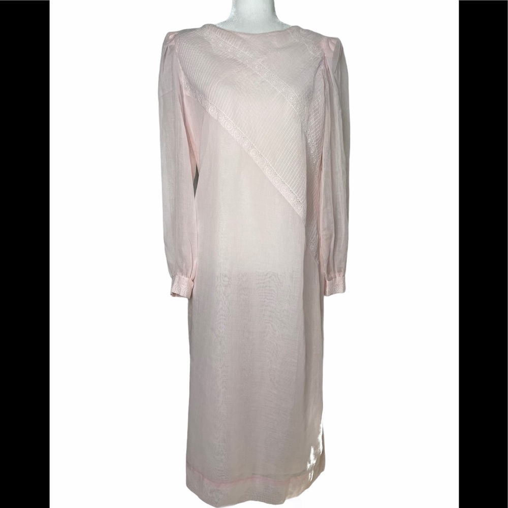 Vtg.. 70’s Henry Lee Sheer Pink Shift Dress sz. 12 - Picture 2 of 7